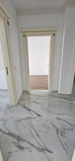 Apartament cu 3 camere decomandat zona Tractoul Maurer Villas - 9