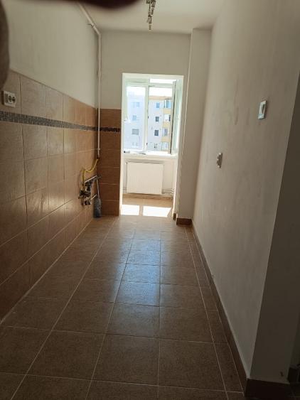 Garsoniera libera la vanzare CT,  Renovata complet, ASTRA  - 11