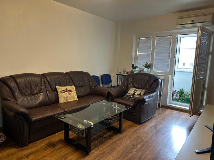 Apartament de 3 camere metrou Brancoveanu/3-Room Apt. near Brancoveanu subway - 1