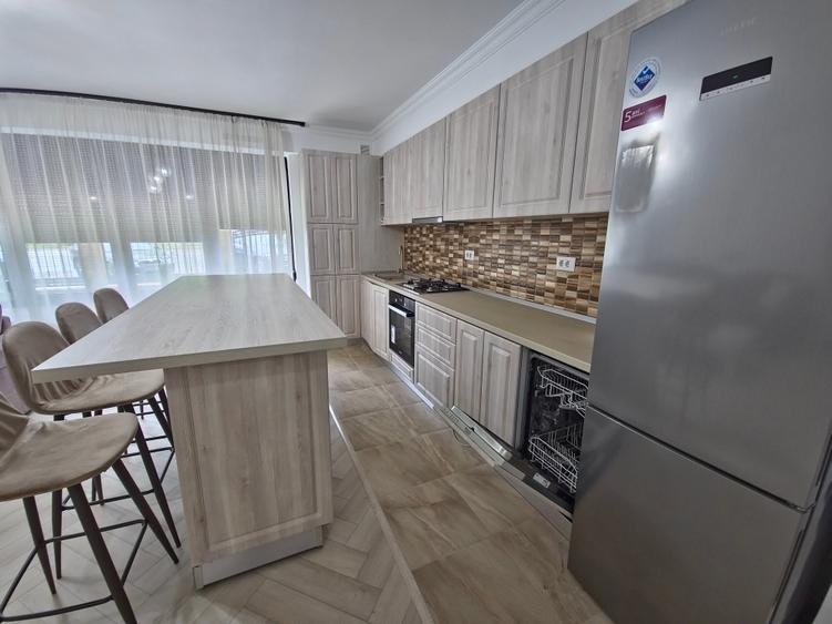 Mamaia Central 3 camere spatios Termen lung - 23