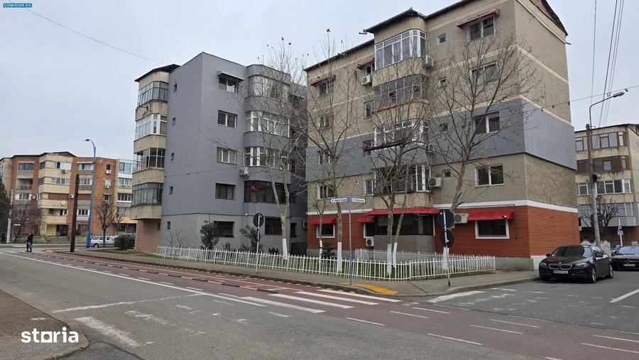Apartament 4 camere, et. 2 - Bulevard - 2