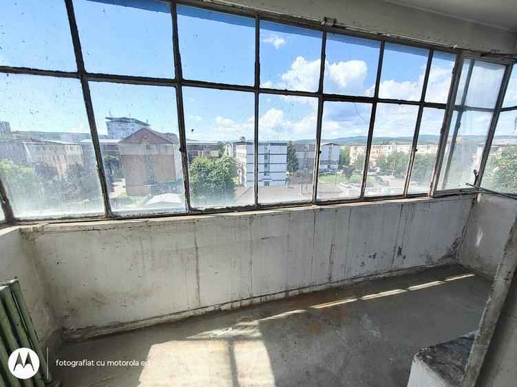 Vand Garsoniera in Hunedoara, zona Dunarea, Bl K3, et 4 din 10. Pret 23000 Euro Neg - 11
