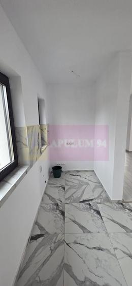 Vila de vanzare cu 4 camere in Brebu - 19