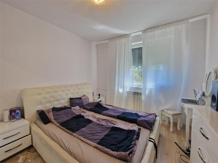 RECO apartament  3 camere Rogerius - 5