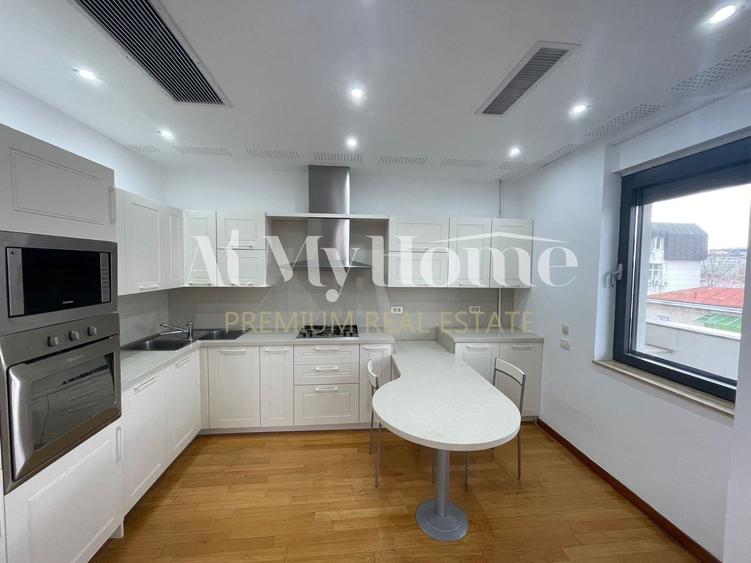 Penthouse Spectaculos cu 4 camere, partial mobilat, terase, 2 parcari - 6