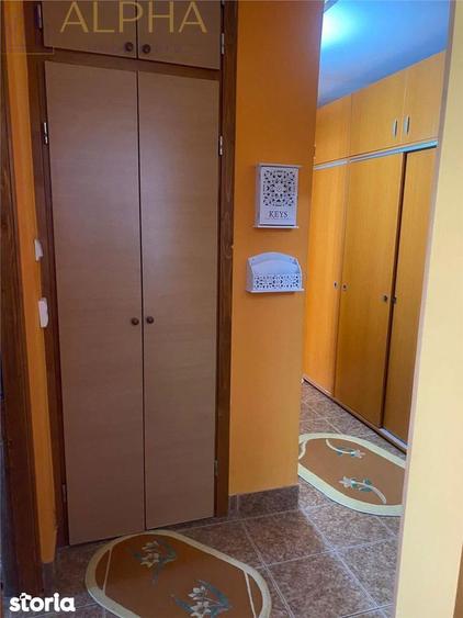Apartament de Vanzare - 4
