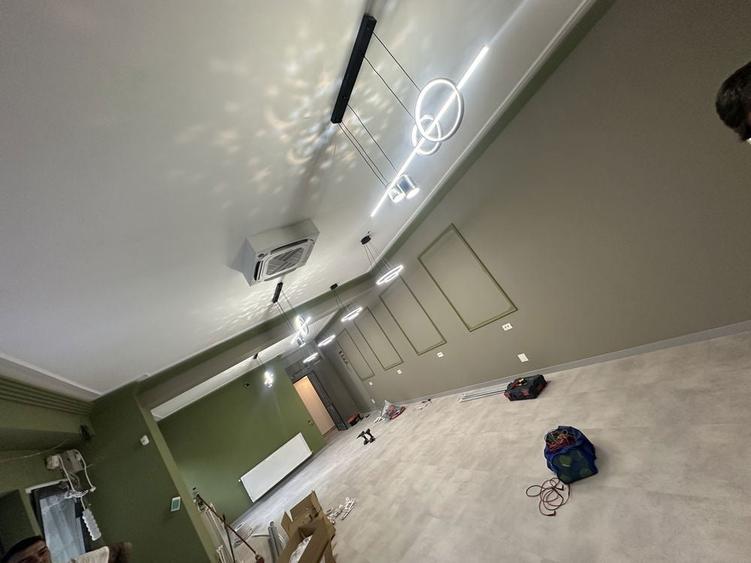 Spatiu comercial rovine bloc nou! - 3