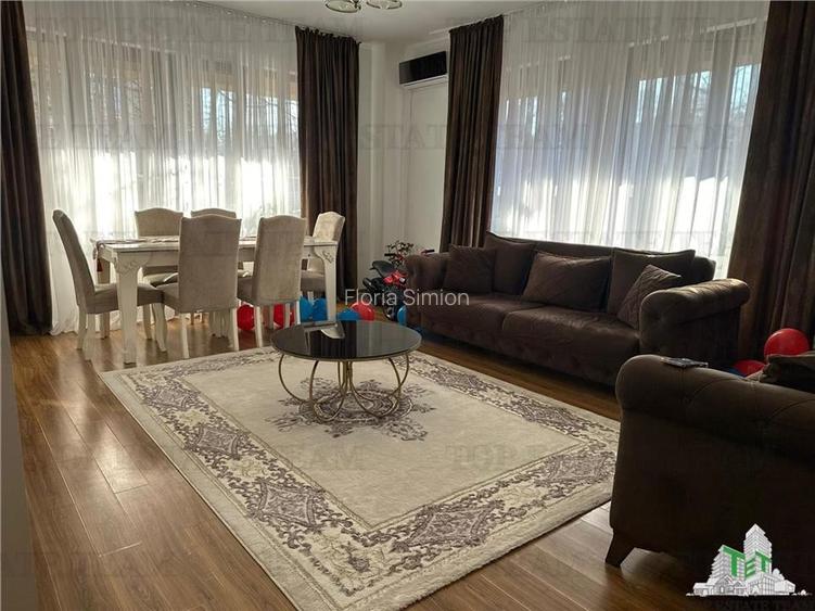 Apartament 3 camere de vanzare in zona Teatrul Masca Apartament 3 camere de vanzare in zona Teatrul Masca