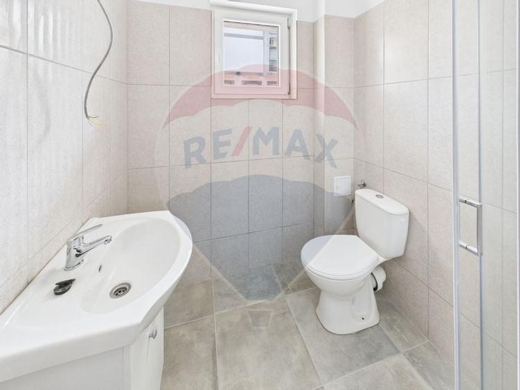 Apartament cu 2 camere de vanzare - 8