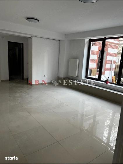 Vila - 20 camere | Piata Victoriei | 6 bai | Curte | Metrou - 4