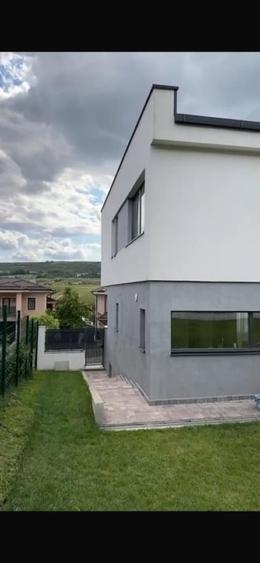 Casa familiala de vânzare Terra Gardens Cluj 200mp utili 432mp teren - 8