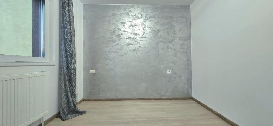 Apartament 4 camere renovat 2025 în Poarta 6 – decomandat, 2 băi, etaj 3 - 8