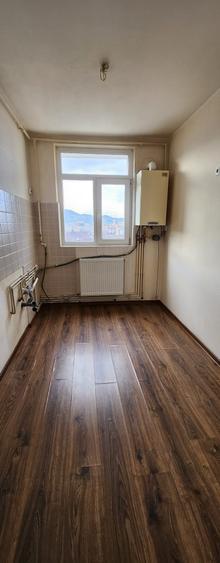 Apartament 2 camere, Vlahuta, circular, etaj 9/10, beci, insorit, luminos ! - 7