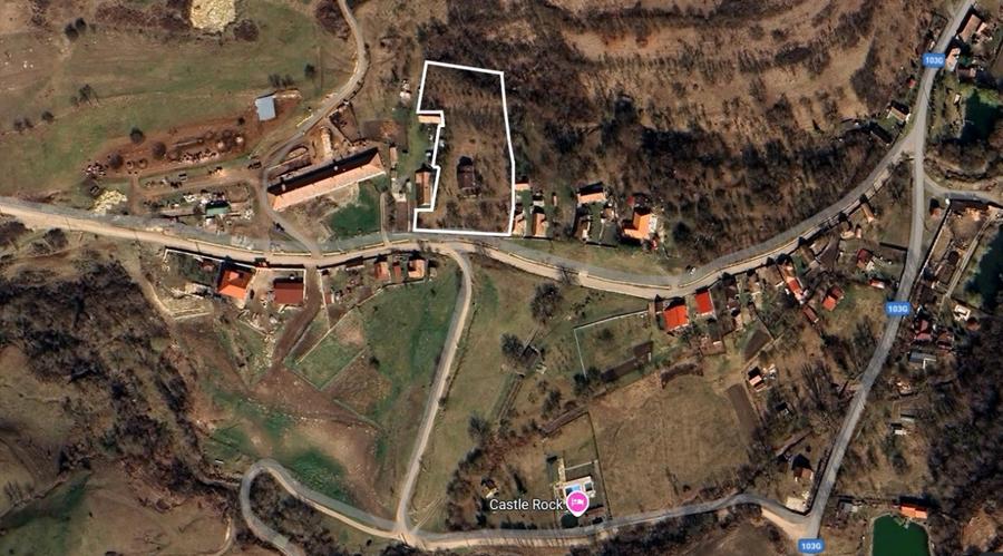 Proprietate cu potential turistic in sat Pietroasa, com. Moldovenesti, jud. Cluj - 2