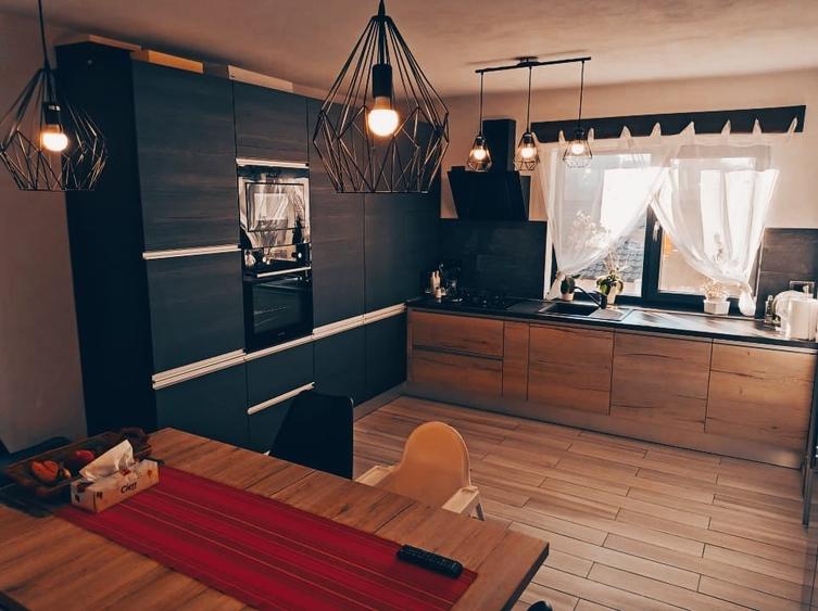 casa / vila Platou Prundu - Craiovei , mobilata / utilata , finisaje moderne ! - 6