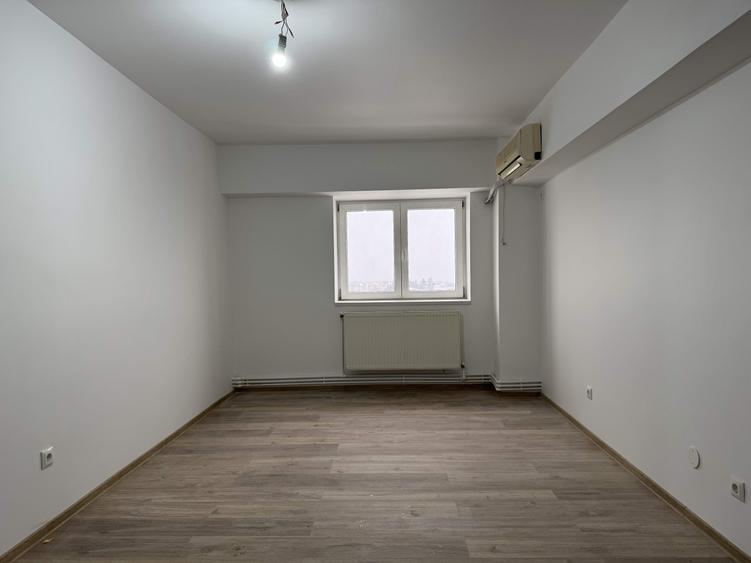 2 cam, 52 mp, ultracentral - UNION, etaj 7, cu lift, renovat - 2