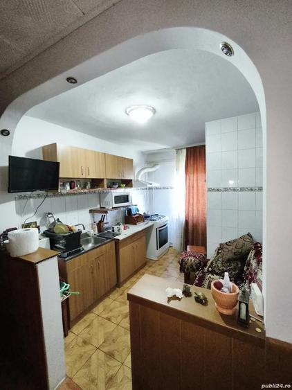 De vanzare apartament 2 camere 52 mp Aleea Electricienilor, Bacau - 5