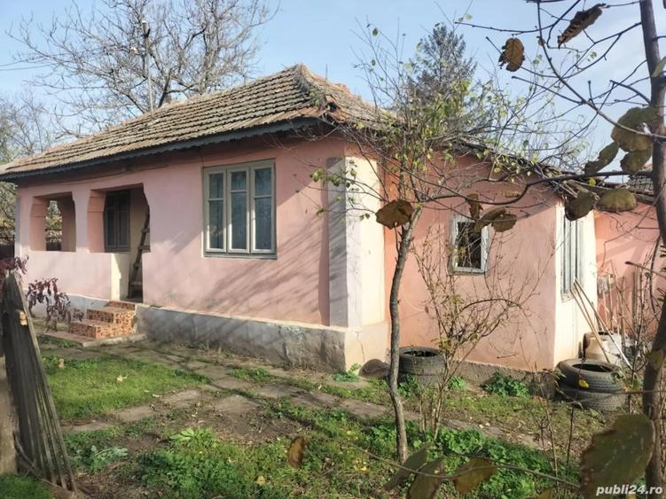 Vand casa in comuna Cioranii de Sus - Prahova, 34 m deschidere, teren 1000 m, toate utilitatile - 1