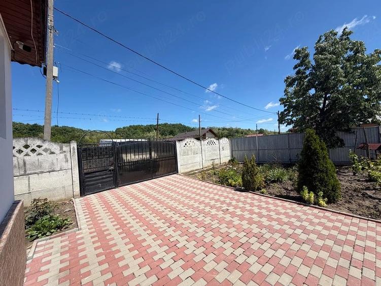 Casă cu 3 camere cu Teren 780 Mp în Exterior Vest