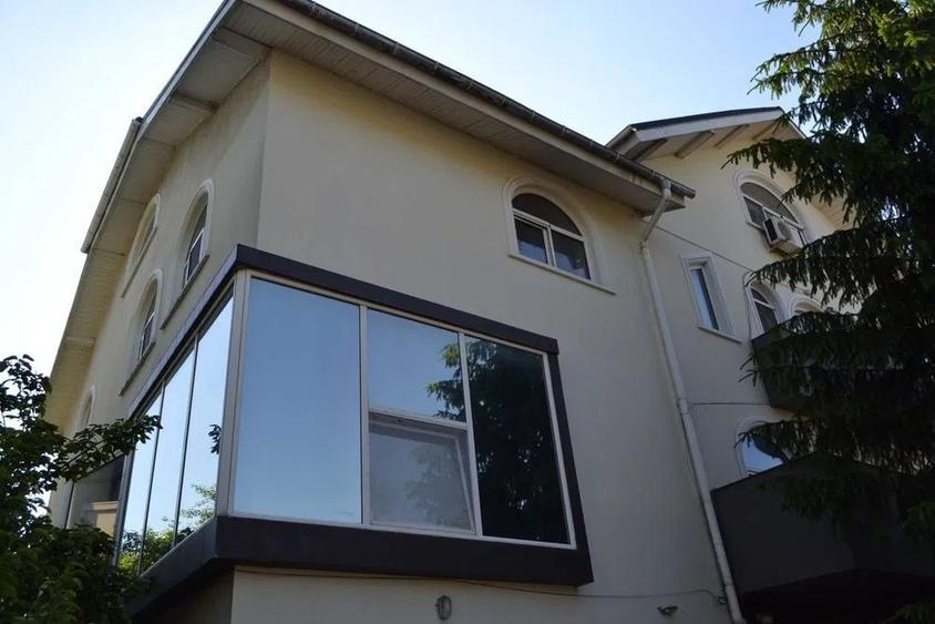 Spațiu comercial, de 903.46002197266 mp, în Bucium