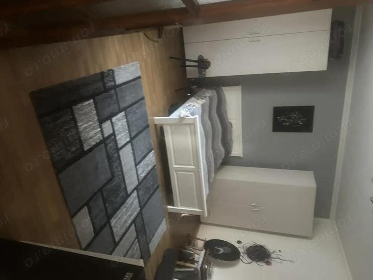 Apartament 3 Camere decomandat centrala proprie boxa,ideal pentru investitie Zona Centrala - 1