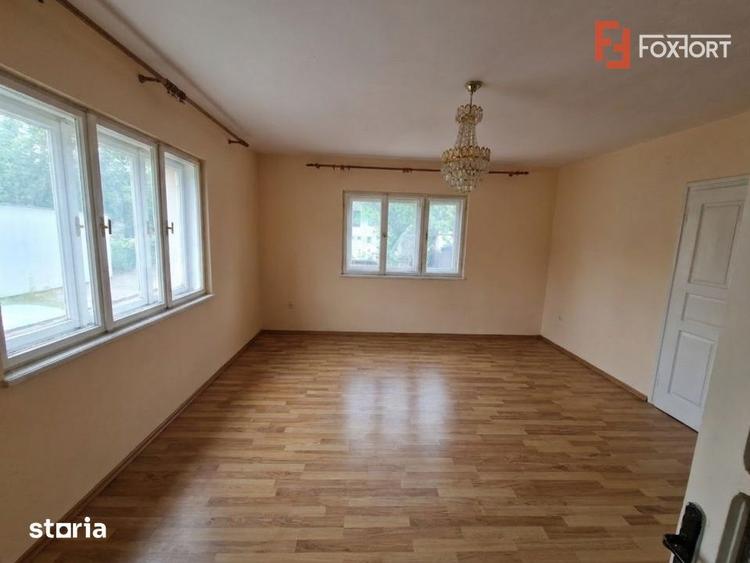 Casa cu 3 camere si teren de 2096 mp in Ianova - 1