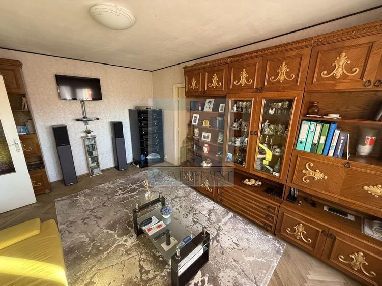 Apartament 2 camere , 51 mp utili - zona Astra/Planete - 3