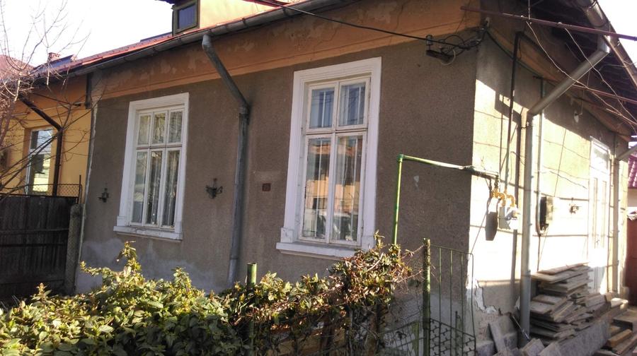Casa 2 camere Teren  183 mp  Crangasi Giulesti Aleea Tiblesi - 1