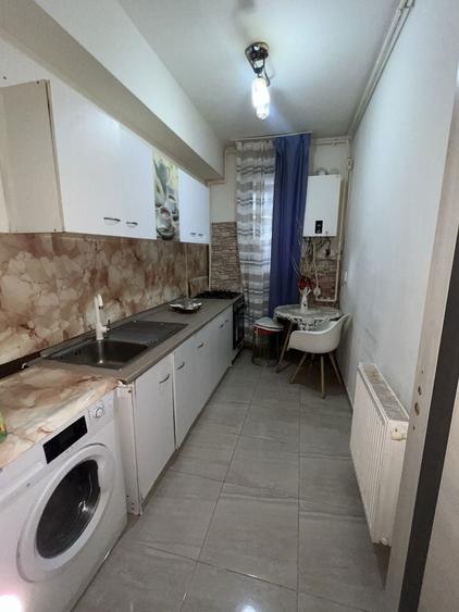 Inchirez apart 3 camere - 8