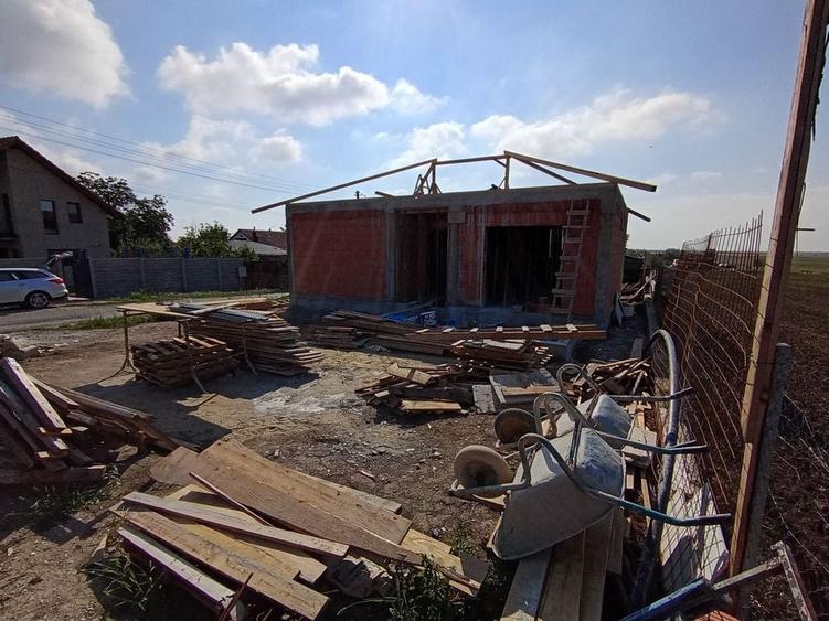 Sanandrei Casa Individuala Pe Parter, 3 Cam, Drum Asfaltat. Toate Utilitatiile - 3