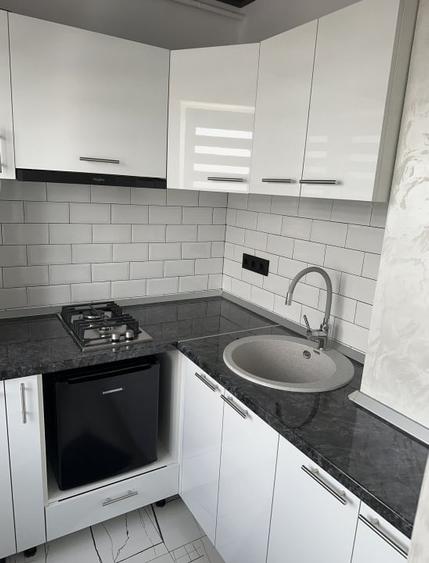 Garsoniera La Cheie, zona Centrala, etaj intermediar - 3