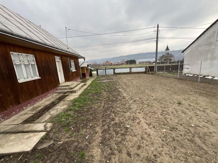 Casa+ teren intravilan langa E85 Darmanesti - 2