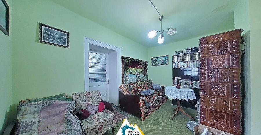 Casa traditionala cu 4 camere, in Cuvin - 7