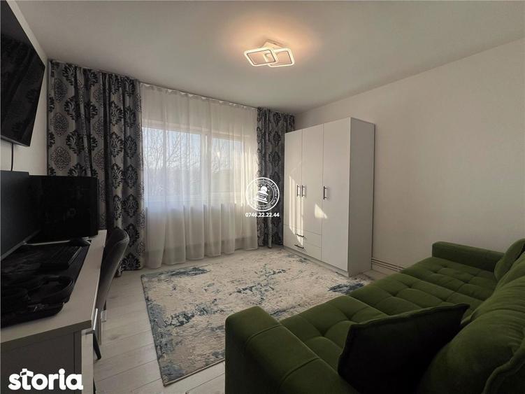 Apartament 3 camere de vanzare C.U.G., - 5