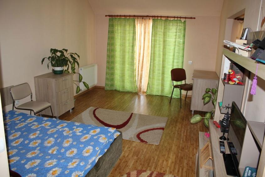 Inchiriez apartament cu 1 camera in Floresti - 4