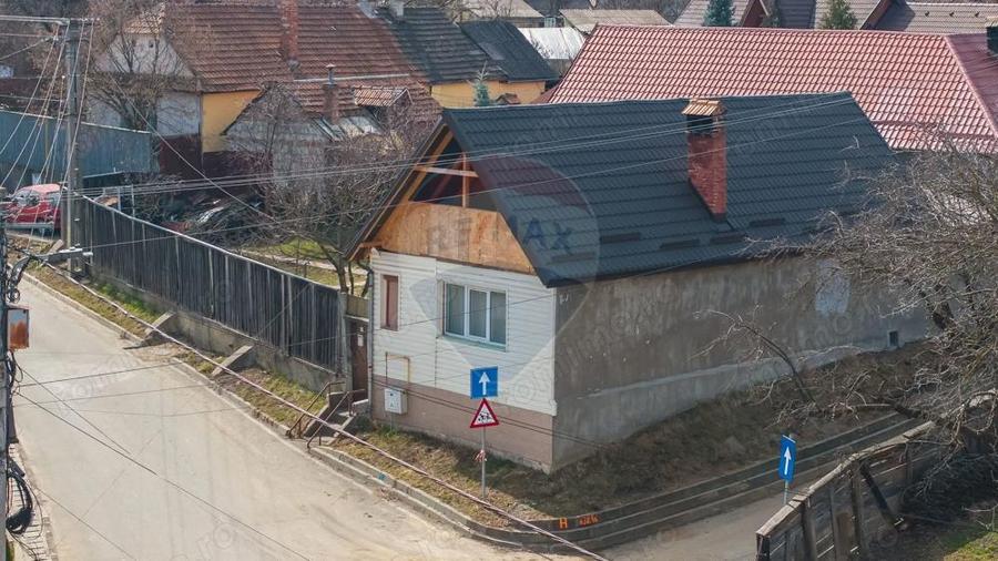 Casa individuala cu poten?ial in zona centrala Sacele - 10