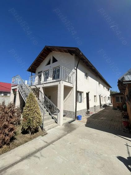 COMISION 0 Casa P+1 2 intrari 7 camere 4 bai teren total 861 mp Poroinica - 10