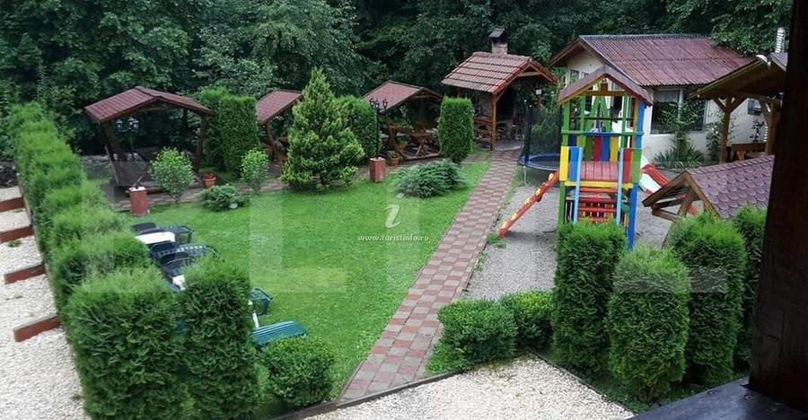 Pensiune turistica Moeciu, Cheia, 10 camere - 5