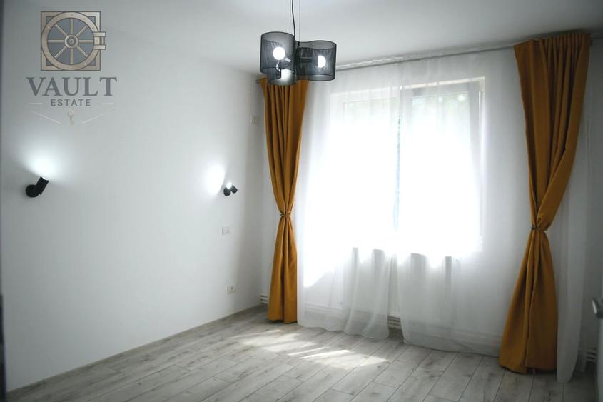 Apartament 3 camere - centrala proprie - Trafic Greu - 1