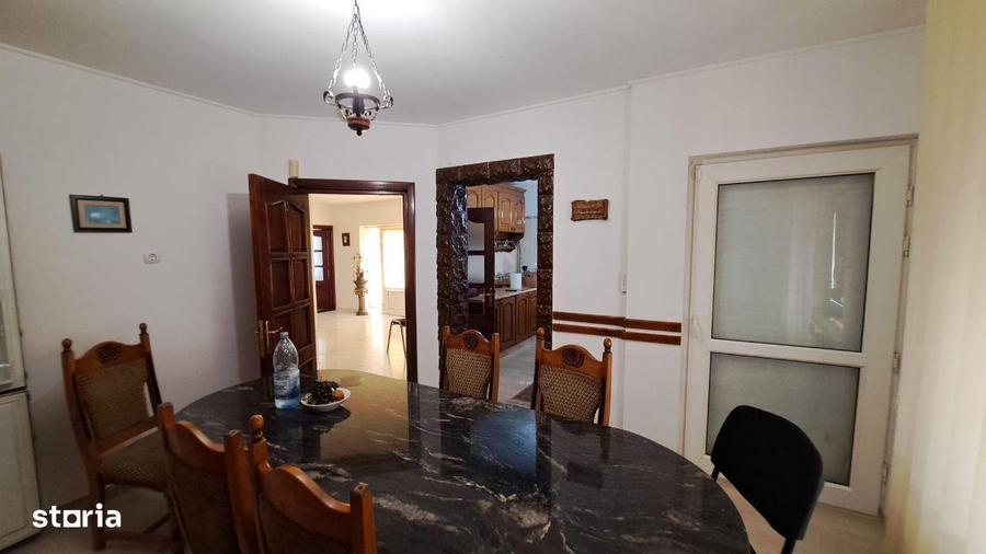 Mamaia Sat - Lidl vila P+2 mobilata, utilata, 9 camere 4 bai 560 mp - 6