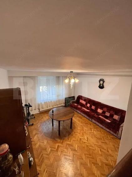 Casa spa?ioasa P+1 cu garaj ?i curte generoasa - 14