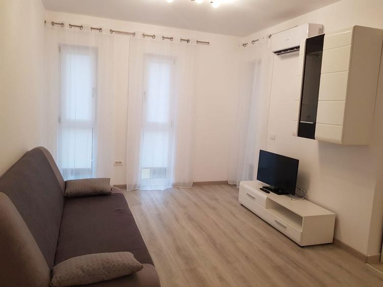 Inchiriez apartament 3 camere - 8