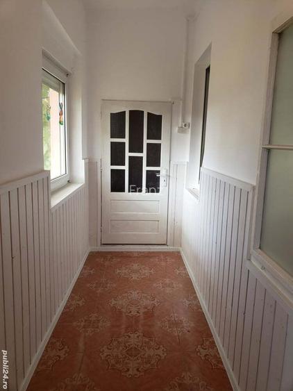 VAND casa renovata, luminoasa cu tavan inalt ,utila pentru orice destinatie,in Jimbolia.