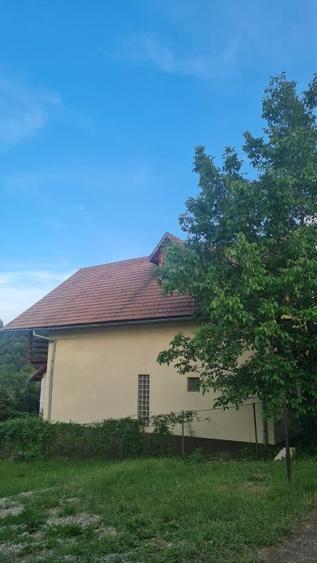 Casa si teren Zarnesti, str. Tohanita, jud. Brasov - 2