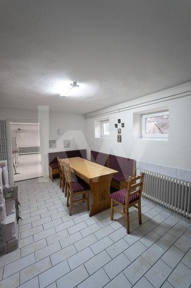 Proprietate de Vanzare: Ideala pentru Pensiune, Azil, Gradinita sau Afterschool - 31