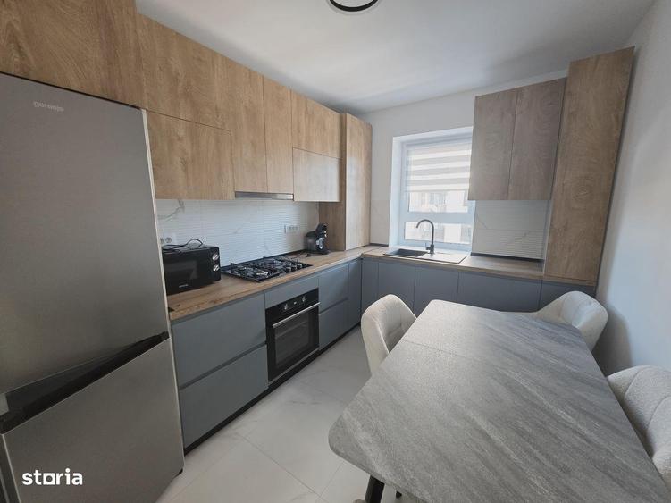 Inchiriez 3 camere si 2 bai Casa Nobel Lior prima inchiriere - 9