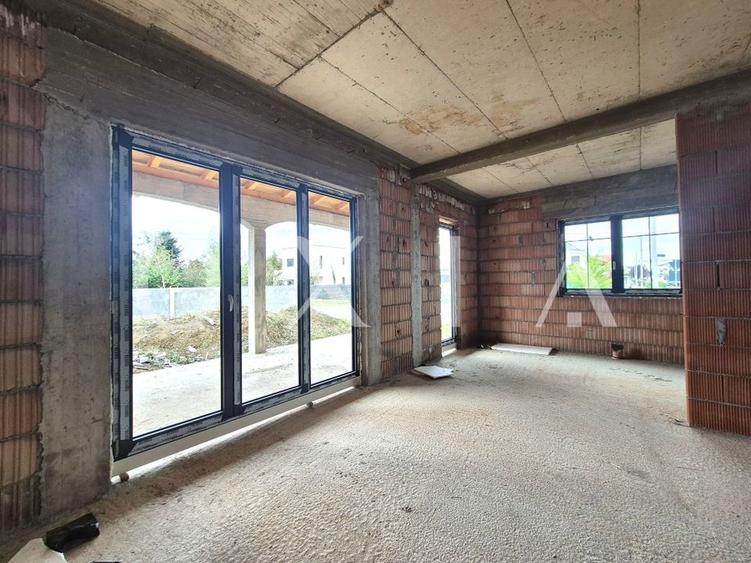 AX1005 Ciarda Rosie, Duplex Mediteranean, Toate Utilitatile - 2