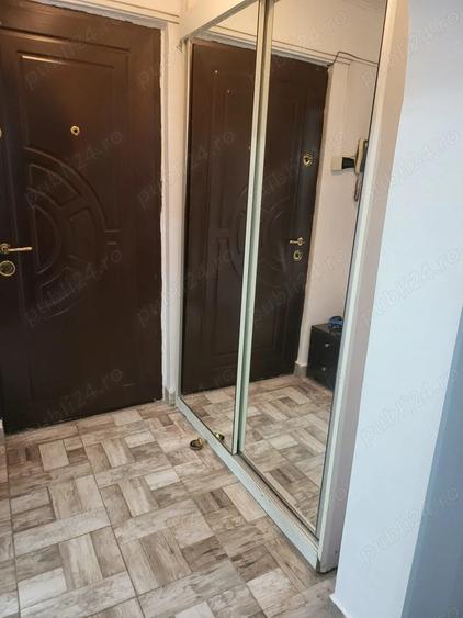 Garsoniera Stefan cel mare, vis a vis de Club Dinamo.Etajul 2 5. - 10