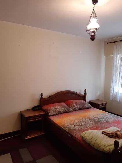 Inchiriez apartament 2 camere decomandat - 1