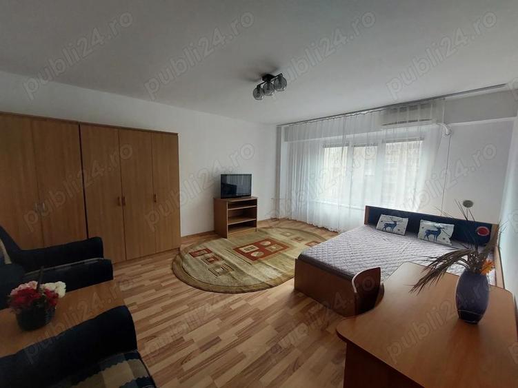 Particular, inchiriez garsoniera - bd. Mircea Voda langa Camera de Comert (zona Unirii) - 2